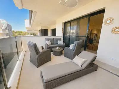 2 soverom Leilighet til salgs i Los Altos med svømmebasseng garasje - € 288 900 (Ref: 10163737)