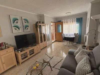 Chalet de 3 habitaciones en La Marina en venta con garaje - 295.000 € (Ref: 10163738)
