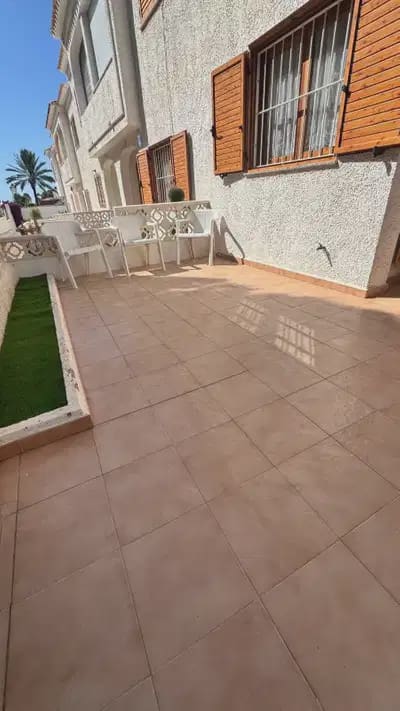 Casa de 3 habitaciones en Playa Flamenca en venta con garaje - 289.000 € (Ref: 10163742)