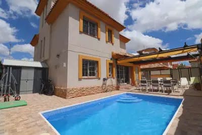 3 bedroom Villa for sale in Los Montesinos with pool garage - € 299,950 (Ref: 10163748)