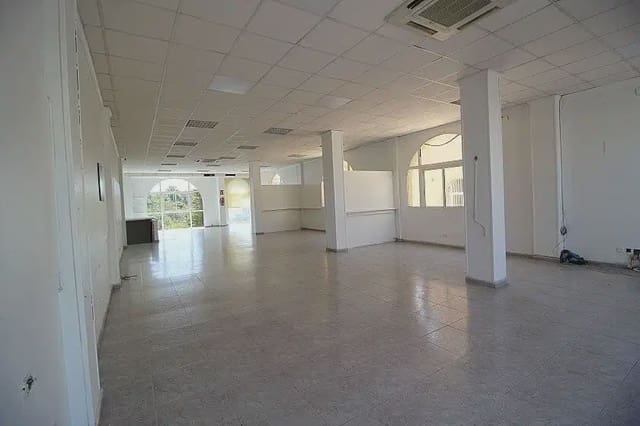Commerciale in vendita in La Zenia, Orihuela - 280.000 € (Rif: 10163756)
