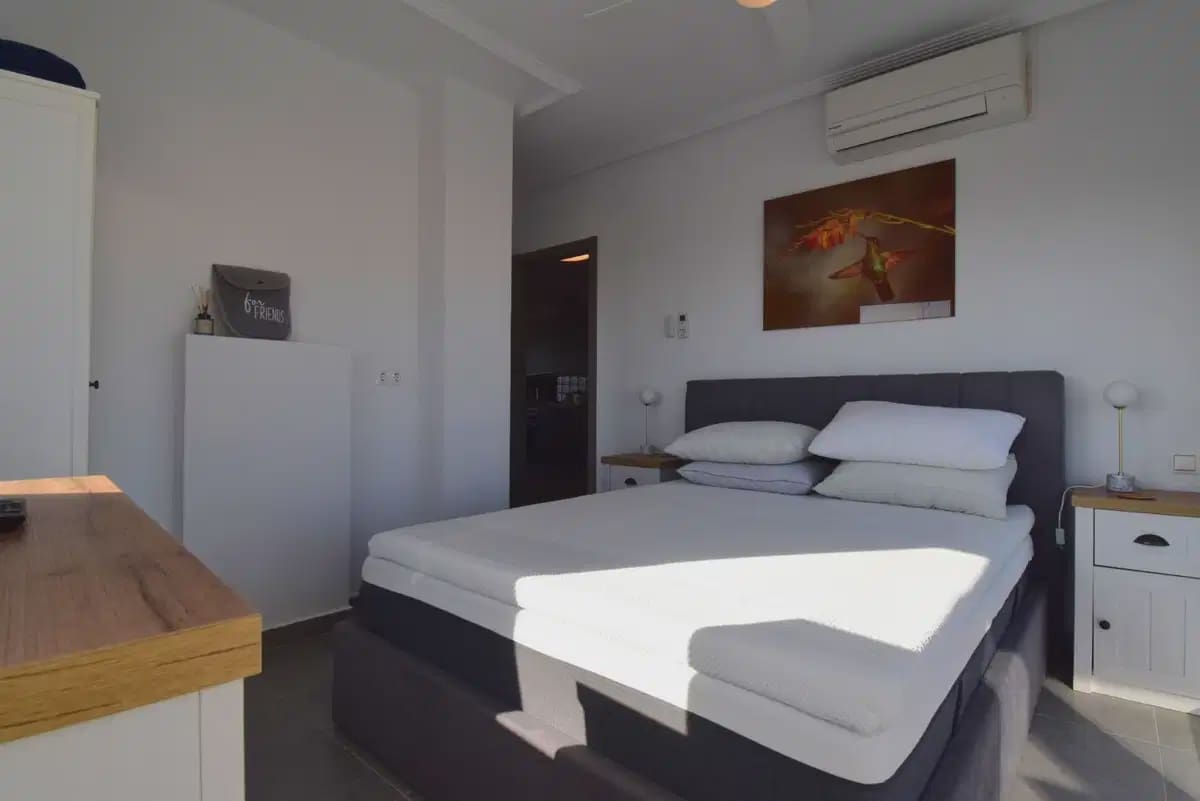 4 Zimmer Apartment zu verkaufen in Orihuela Costa mit Pool Garage - 329.000 € (Ref: 10166964)