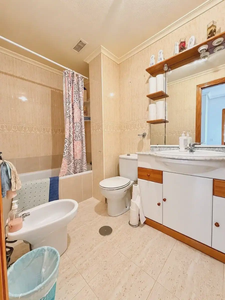 3 bedroom Villa for sale in La Florida with pool - € 349,995 (Ref: 10172387)
