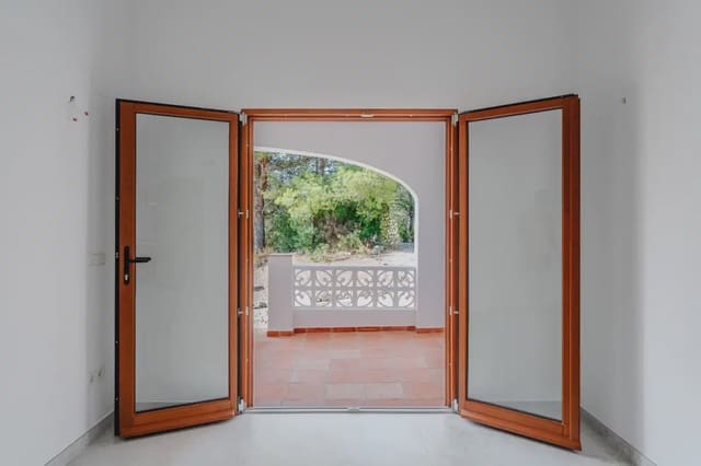 2 slaapkamer Huis te koop in Benissa - € 385.000 (Ref: 10174719)