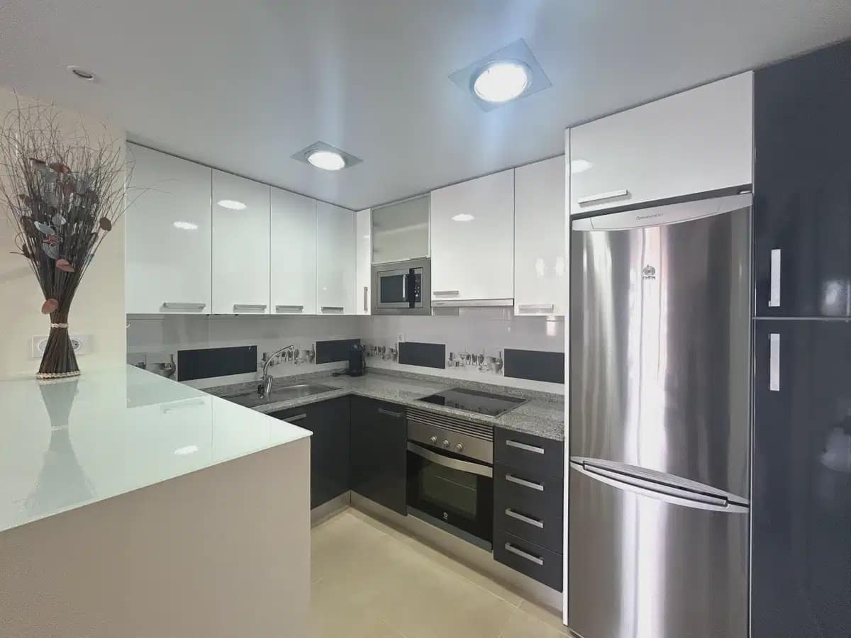 Apartamento de 2 habitaciones en La Mata en venta con piscina garaje - 364.900 € (Ref: 10174721)