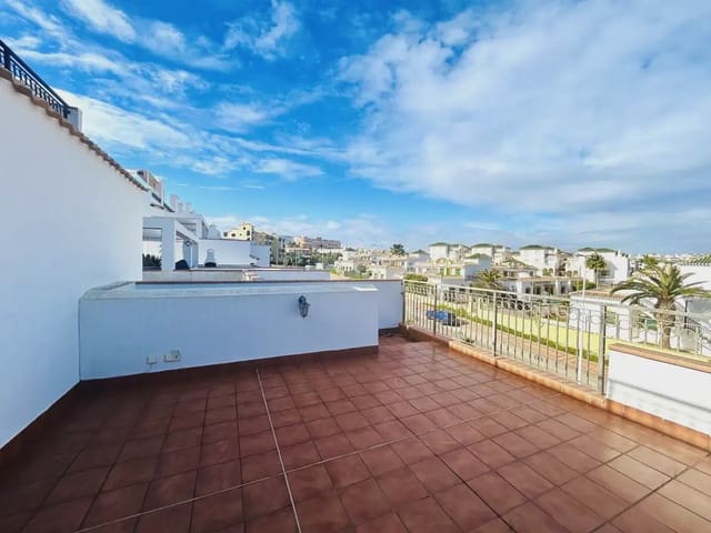 2 soveværelse Lejlighed til salg i La Mata, Torrevieja med swimmingpool garage - € 364.900 (Ref: 10174721)