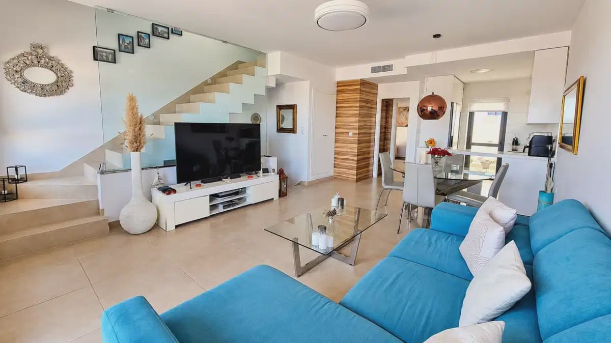 3 sypialnia Dom na sprzedaż w Villamartin z basenem garażem - 395 000 € (Ref: 10179200)