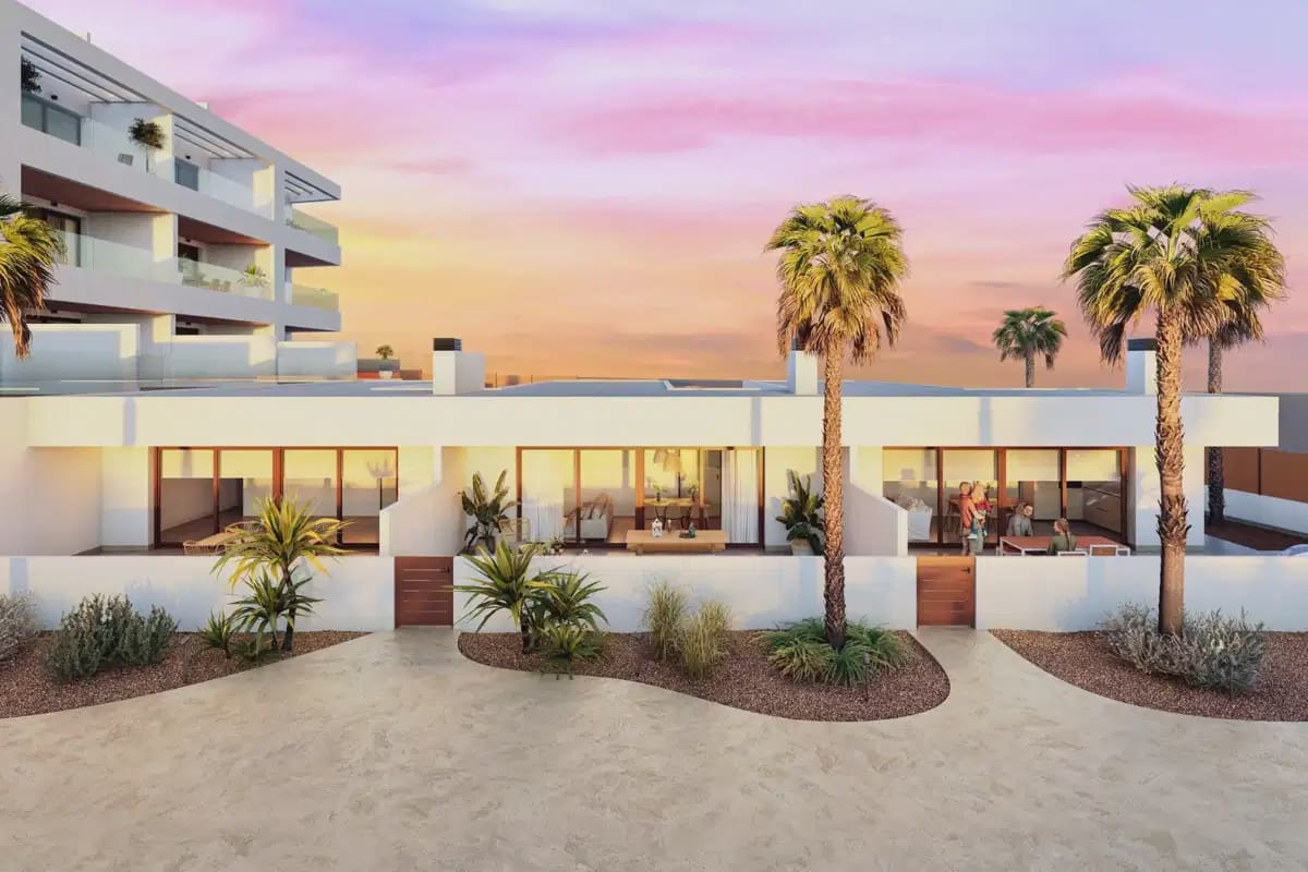 2 soveværelse Penthouse til salg i Torrevieja med swimmingpool garage - € 399.900 (Ref: 10179201)
