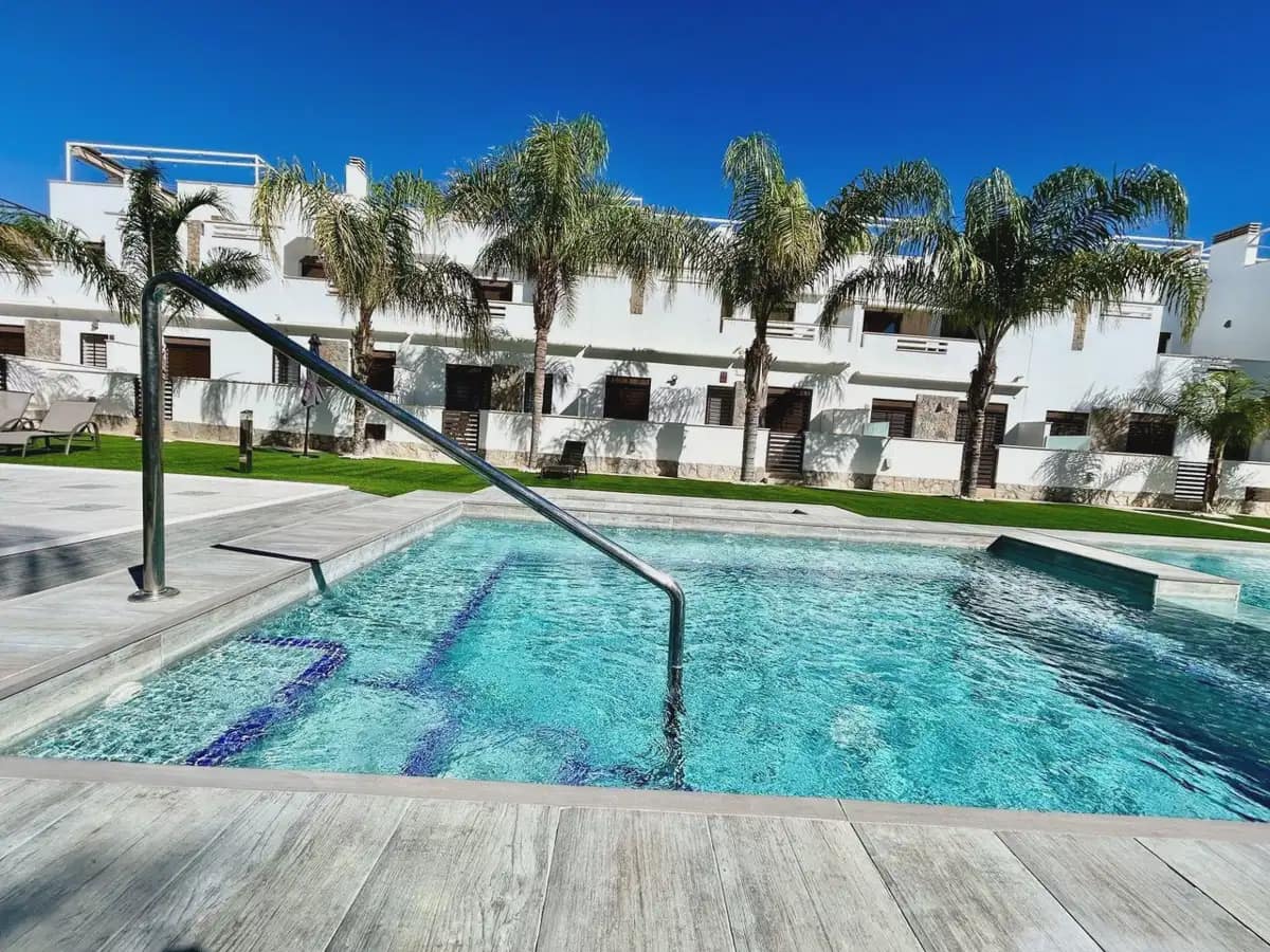 3 soveværelse Byhus til salg i Torre de la Horadada med swimmingpool - € 429.995 (Ref: 10179202)