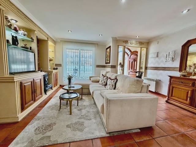4 soverom Villa til salgs i La Zenia, Orihuela med svømmebasseng garasje - € 430 000 (Ref: 10179203)