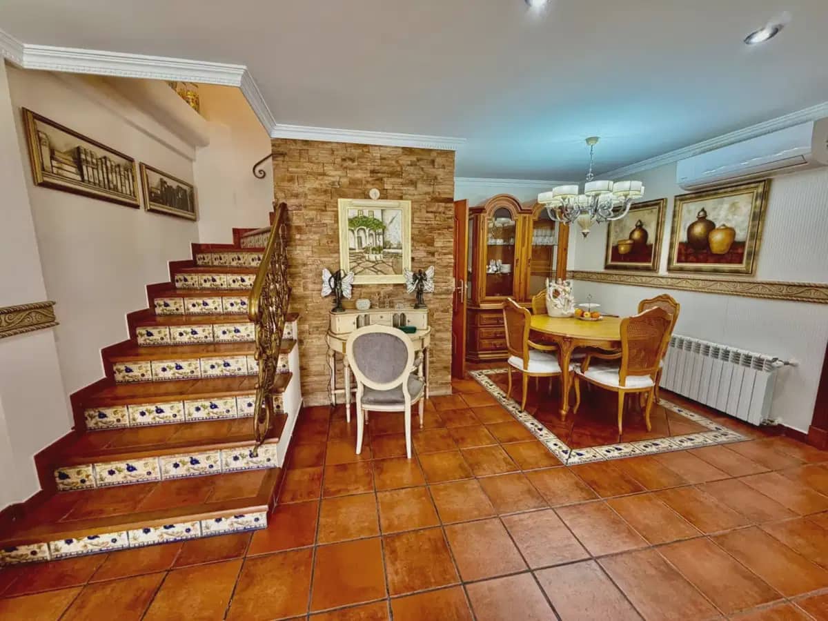 4 Zimmer Villa zu verkaufen in La Zenia mit Pool Garage - 430.000 € (Ref: 10179203)