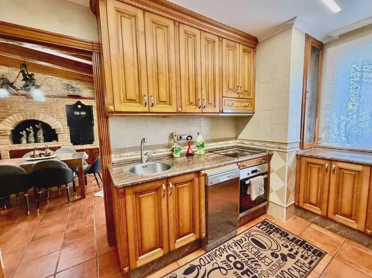 4 Zimmer Villa zu verkaufen in La Zenia mit Pool Garage - 430.000 € (Ref: 10179203)