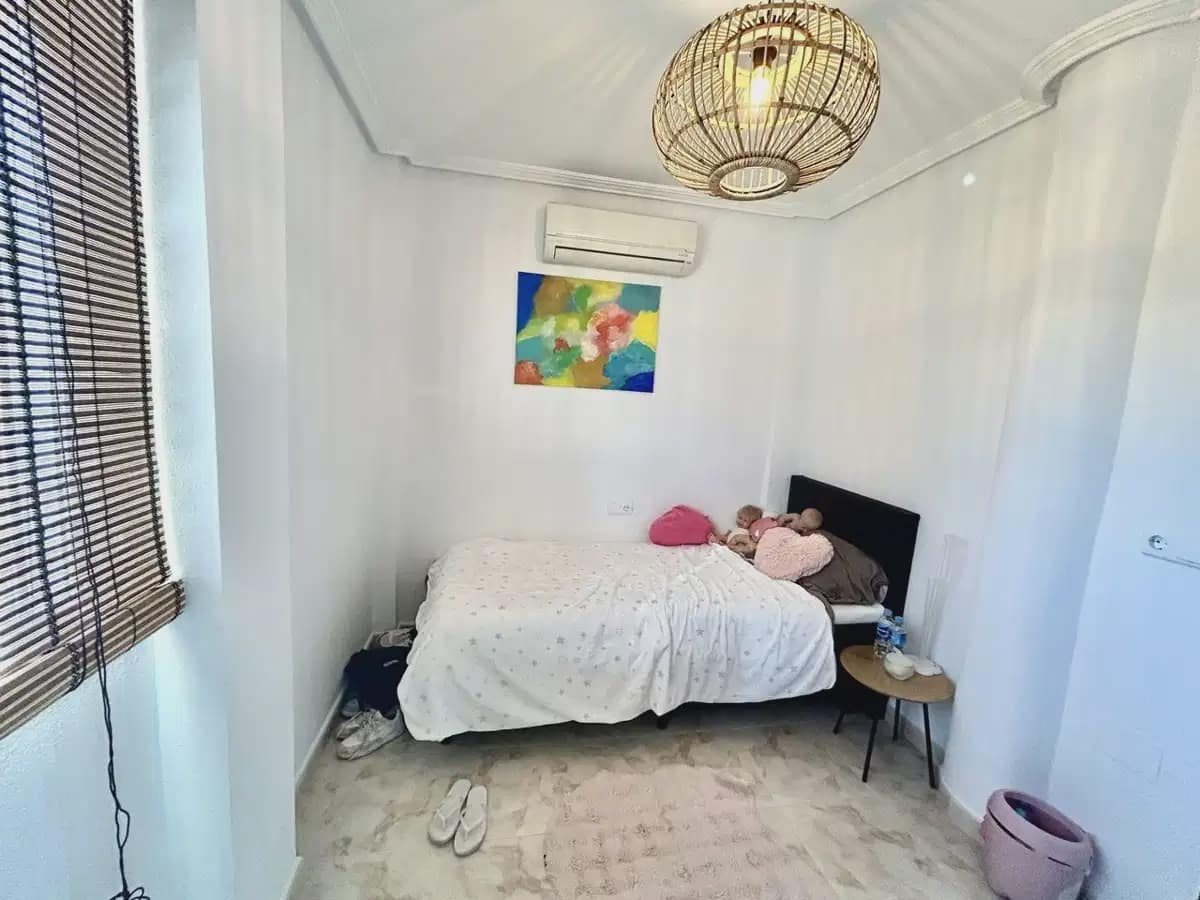 4 Zimmer Villa zu verkaufen in Villamartin mit Garage - 429.900 € (Ref: 10179210)