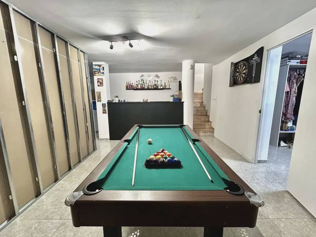4 Zimmer Villa zu verkaufen in Villamartin mit Garage - 429.900 € (Ref: 10179210)