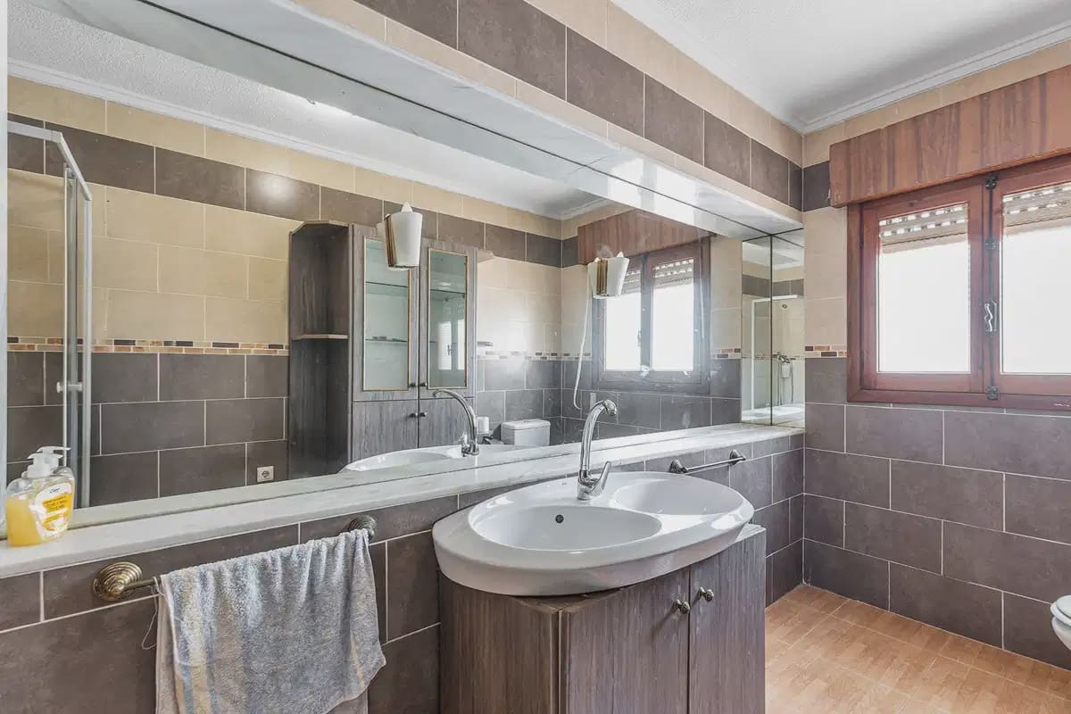 5 Zimmer Villa zu verkaufen in Ciudad Quesada mit Pool Garage - 430.000 € (Ref: 10179211)