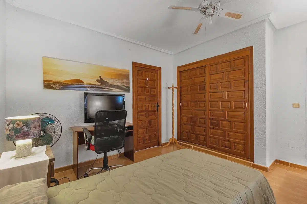 5 Zimmer Villa zu verkaufen in Ciudad Quesada mit Pool Garage - 430.000 € (Ref: 10179211)