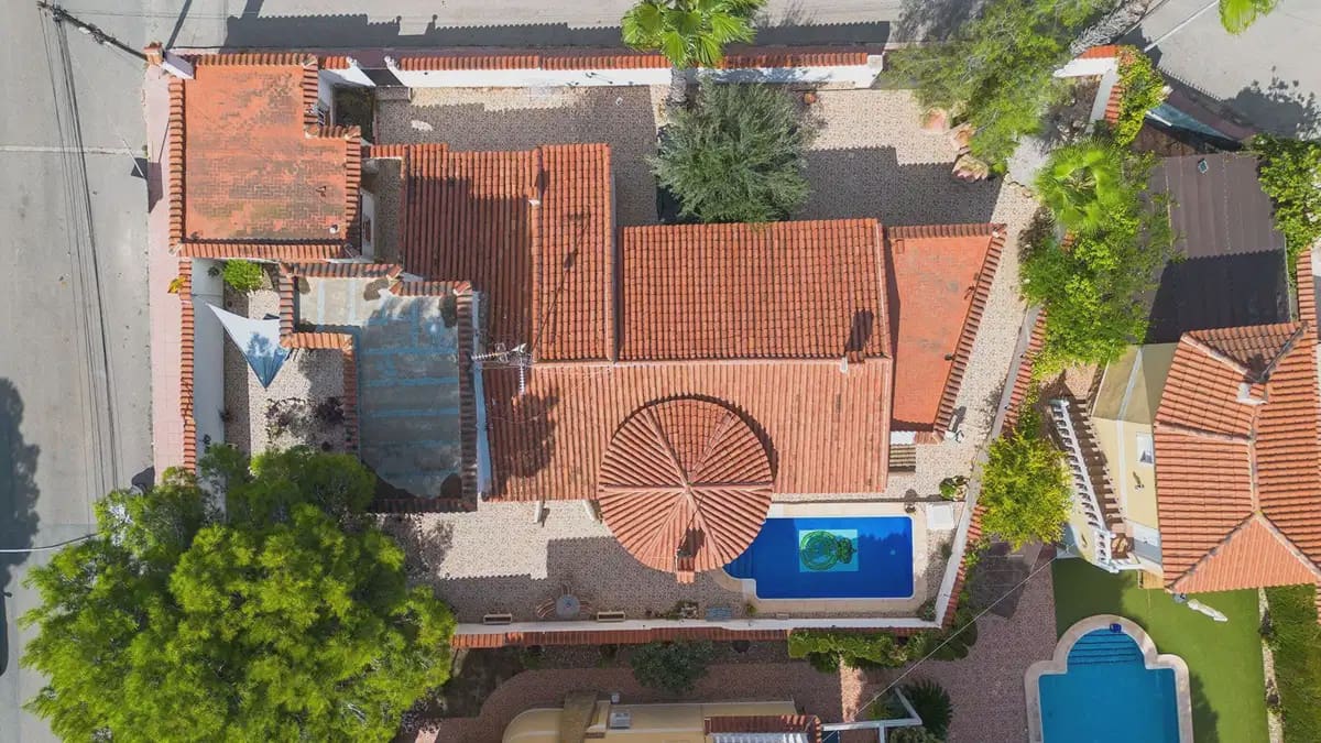 5 Zimmer Villa zu verkaufen in Ciudad Quesada mit Pool Garage - 430.000 € (Ref: 10179211)