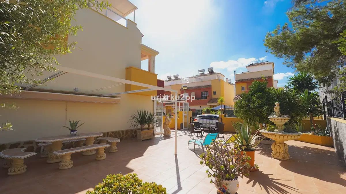 3 chambre Maison de Ville à vendre à Los Dolses avec piscine garage - 299 000 € (Ref: 10182324)