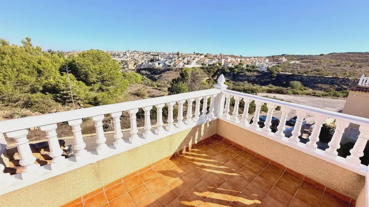 3 sypialnia Willa na sprzedaż w Ciudad Quesada z basenem garażem - 289 000 € (Ref: 10182325)