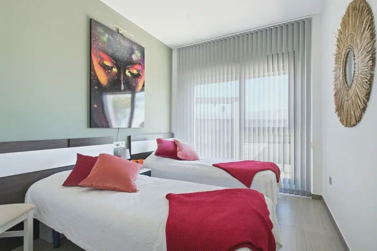 2 soveværelse Lejlighed til salg i Orihuela Costa med swimmingpool garage - € 295.000 (Ref: 10182326)