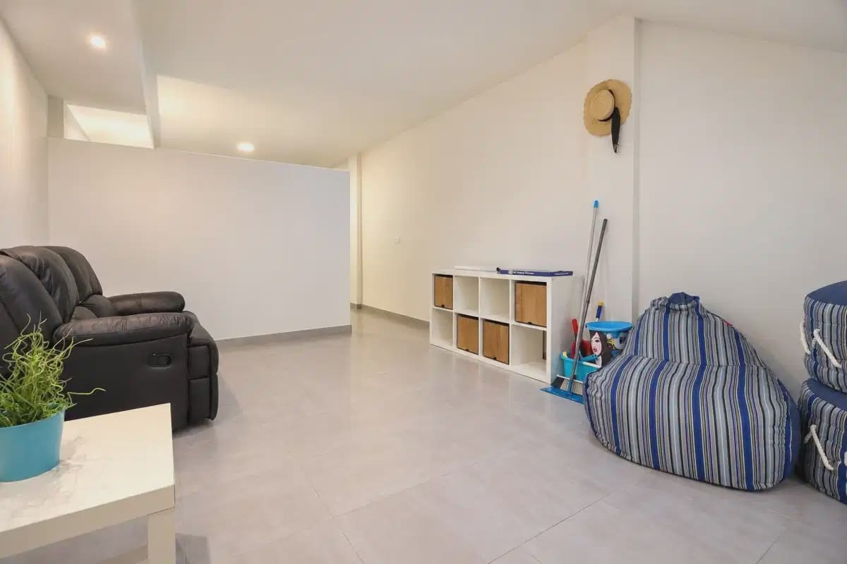 3 soverom Hus til salgs i Benijofar med svømmebasseng garasje - € 295 000 (Ref: 10182332)