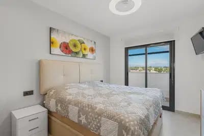 2 slaapkamer Penthouse te koop in El Raso met zwembad - € 295.000 (Ref: 10182337)