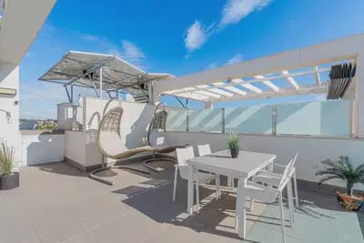 2 slaapkamer Penthouse te koop in El Raso met zwembad - € 295.000 (Ref: 10182337)