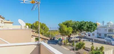 3 chambre Villa/Maison à vendre à Villamartin avec piscine garage - 295 000 € (Ref: 10182339)