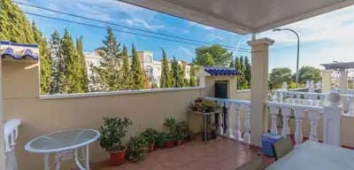 3 chambre Villa/Maison à vendre à Villamartin avec piscine garage - 295 000 € (Ref: 10182339)