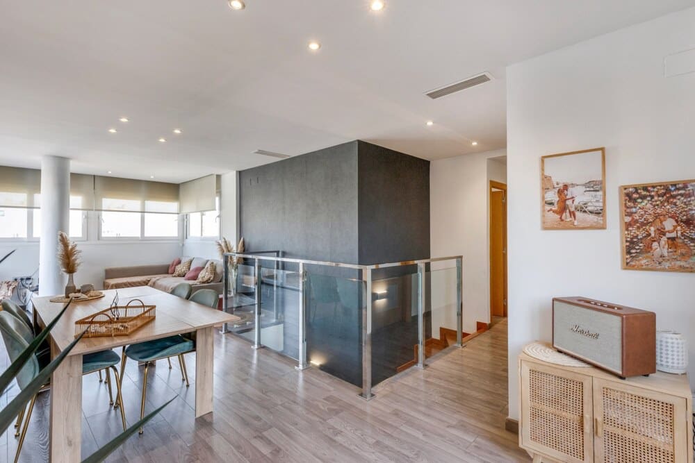 5 makuuhuone Kattohuoneisto myytävänä paikassa Elche / Elx - 500 000 € (Ref: 8820932)