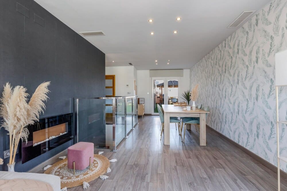 5 makuuhuone Kattohuoneisto myytävänä paikassa Elche / Elx - 500 000 € (Ref: 8820932)