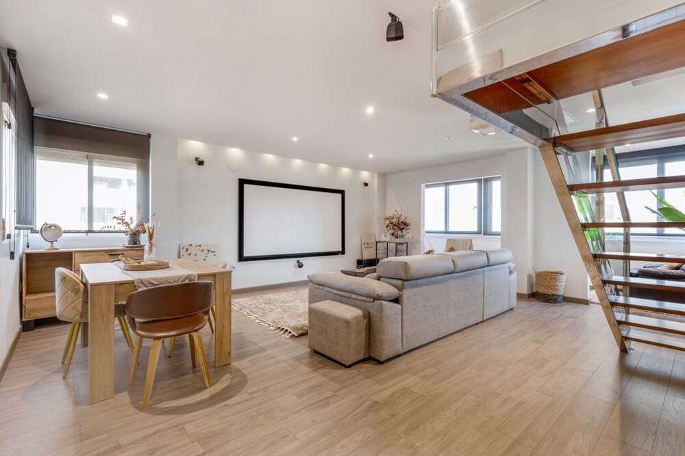 5 makuuhuone Kattohuoneisto myytävänä paikassa Elche / Elx - 500 000 € (Ref: 8820932)