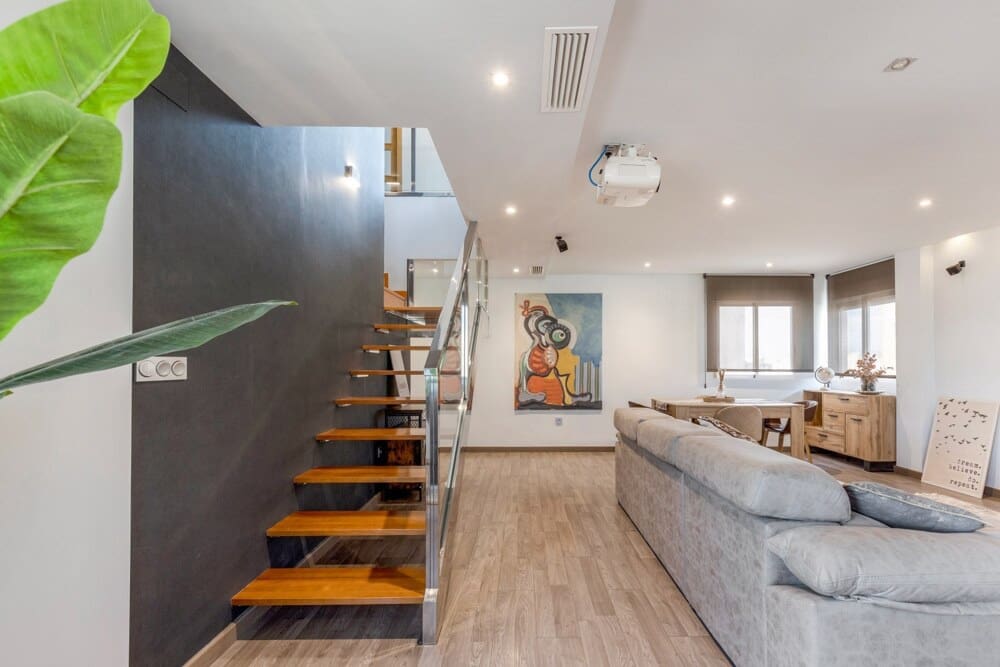 5 makuuhuone Kattohuoneisto myytävänä paikassa Elche / Elx - 500 000 € (Ref: 8820932)