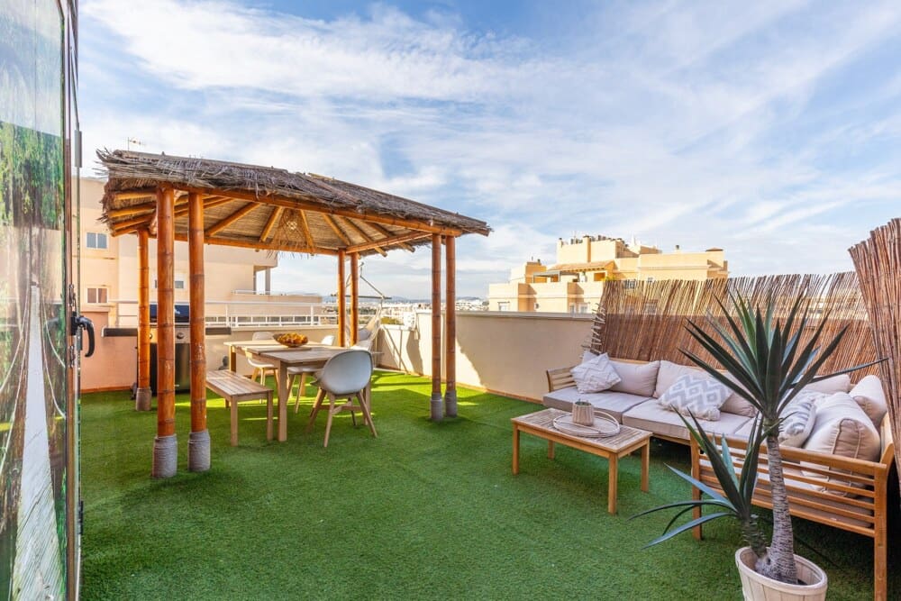 5 makuuhuone Kattohuoneisto myytävänä paikassa Elche / Elx - 500 000 € (Ref: 8820932)