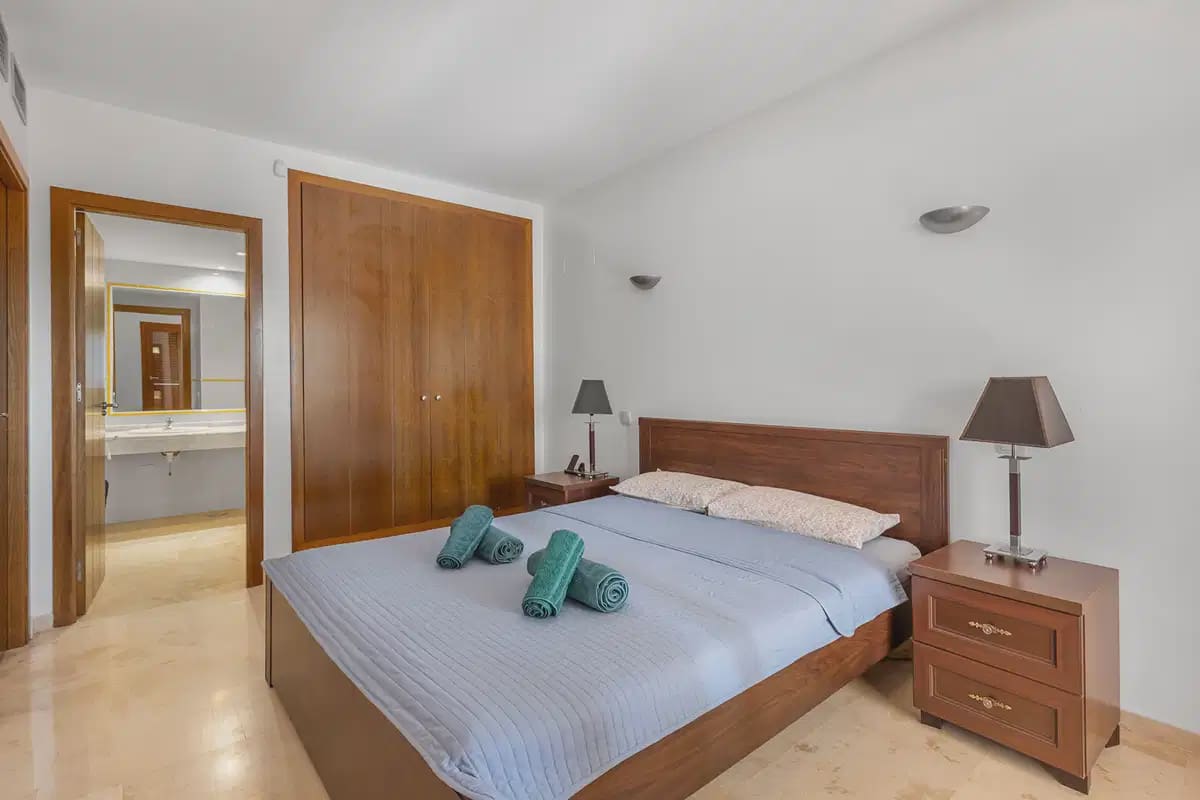 2 slaapkamer Appartement te koop in Torrevieja met zwembad garage - € 345.000 (Ref: 8820963)