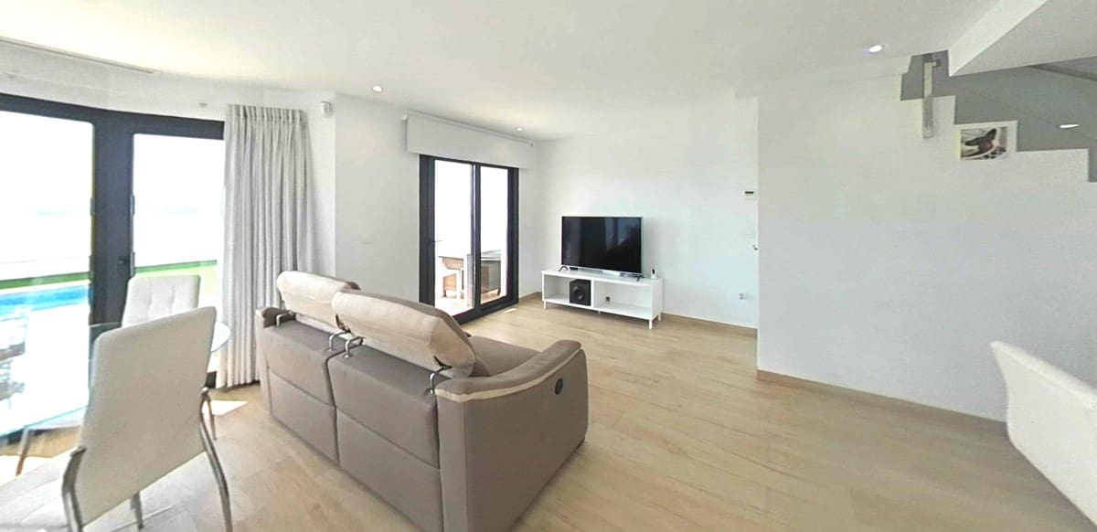 2 bedroom Apartment for sale in Finestrat - € 420,000 (Ref: 8933465)