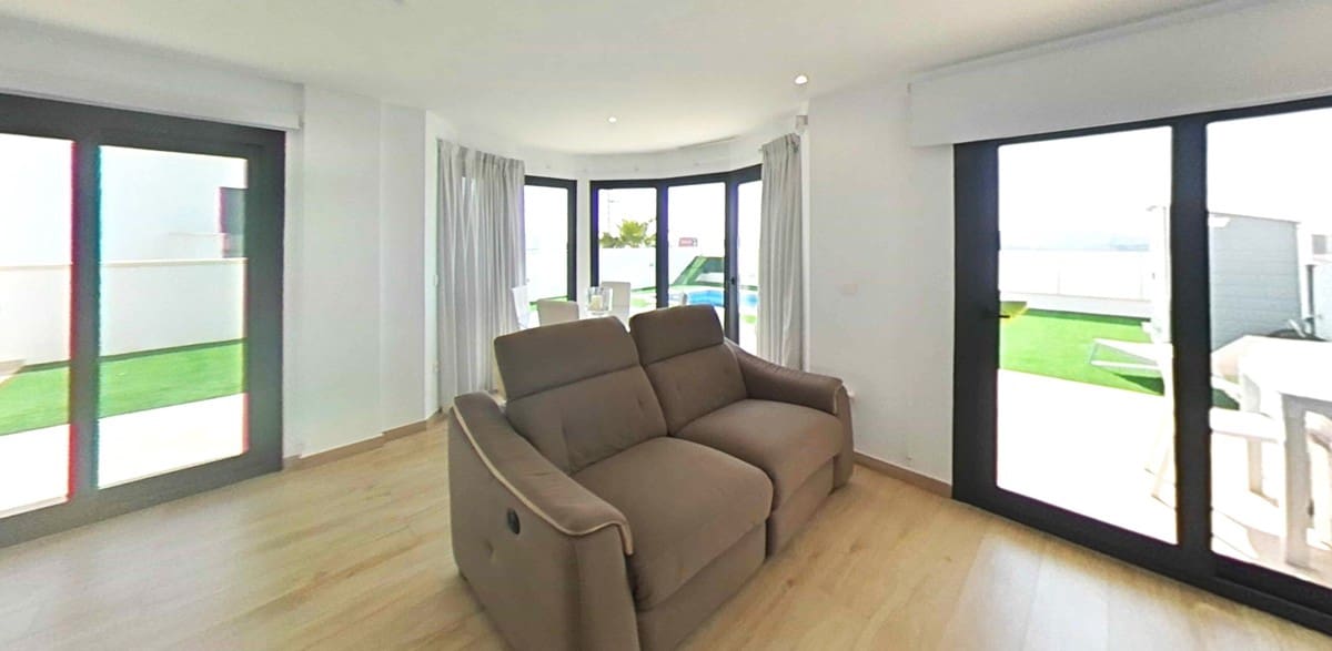 2 bedroom Apartment for sale in Finestrat - € 420,000 (Ref: 8933465)