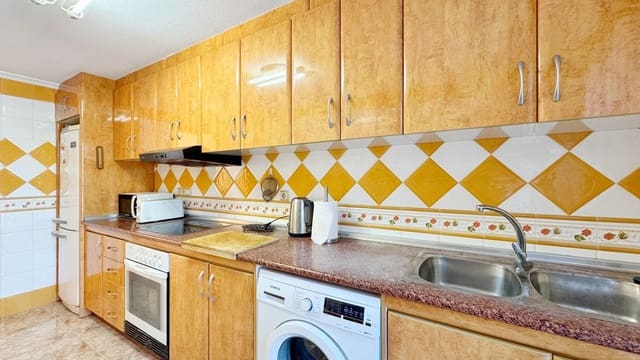 4 makuuhuone Huvila myytävänä paikassa Punta Prima, Orihuela - 385 000 € (Ref: 8997516)