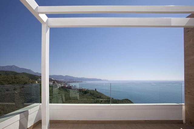 3 soveværelse Penthouse til salg i El Peñoncillo, Torrox - € 480.000 (Ref: 9055185)