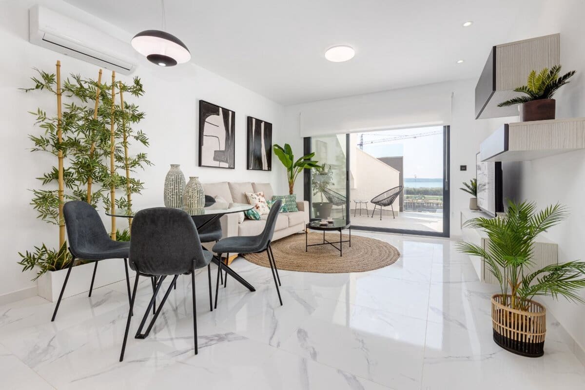 2 soverom Leilighet til salgs i Guardamar del Segura - € 236 000 (Ref: 9390193)