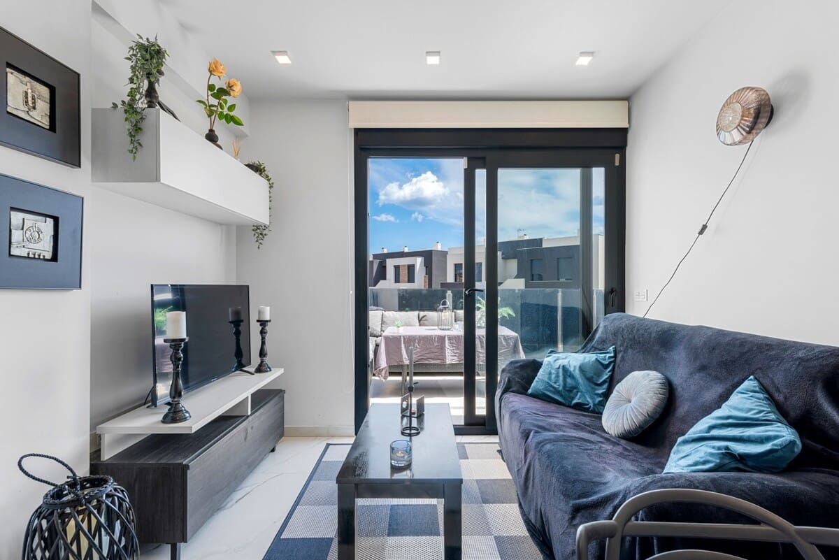 2 soveværelse Lejlighed til salg i La Florida - € 239.000 (Ref: 9414806)