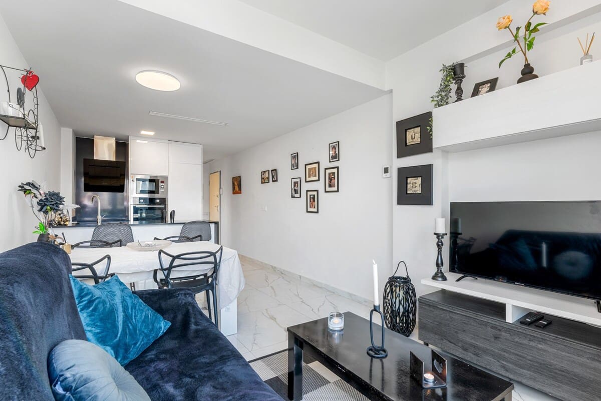 2 soveværelse Lejlighed til salg i La Florida - € 239.000 (Ref: 9414806)