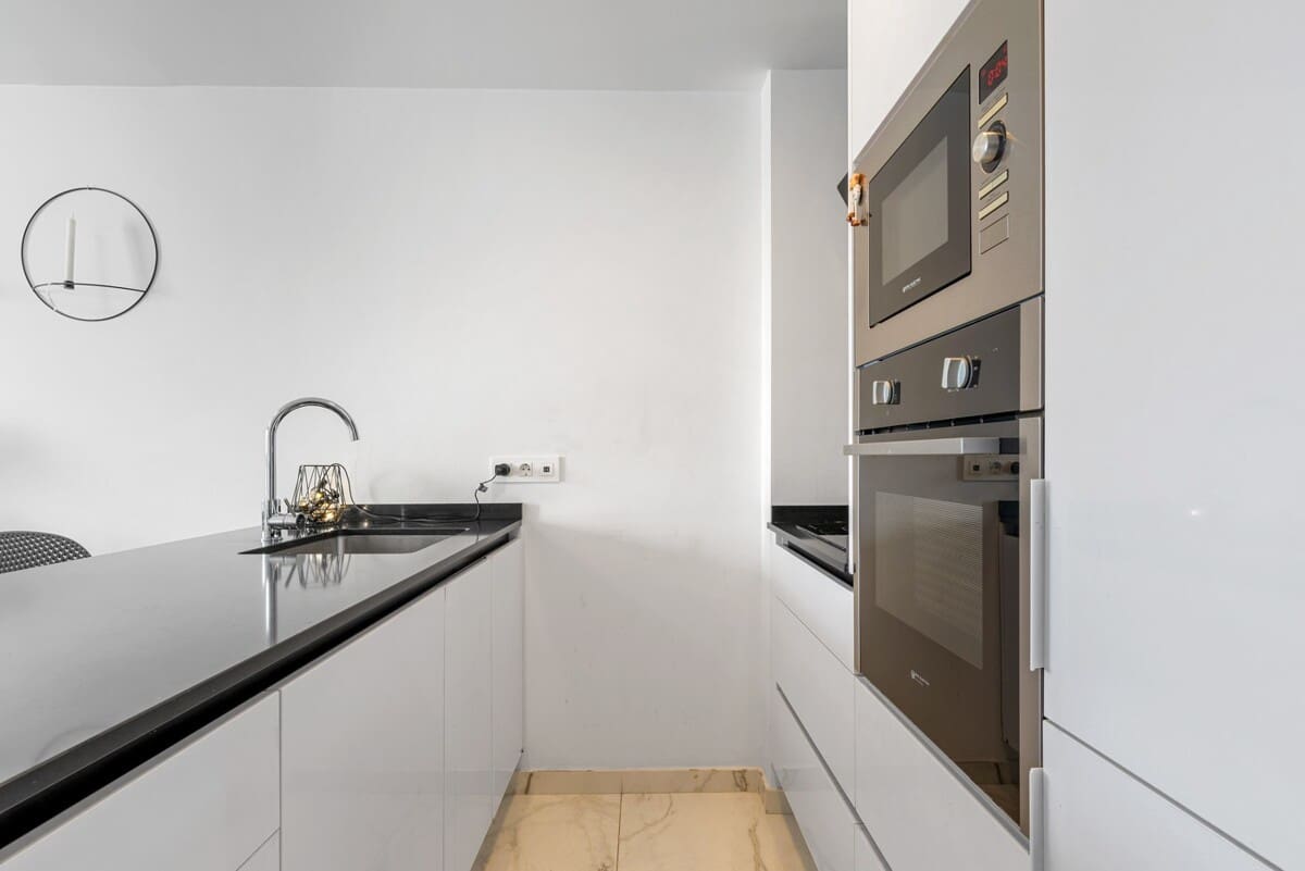 2 soveværelse Lejlighed til salg i La Florida - € 239.000 (Ref: 9414806)