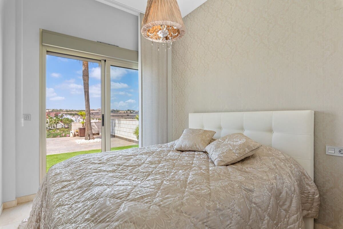 3 soverom Villa til salgs i Orihuela Costa - € 459 000 (Ref: 9429489)