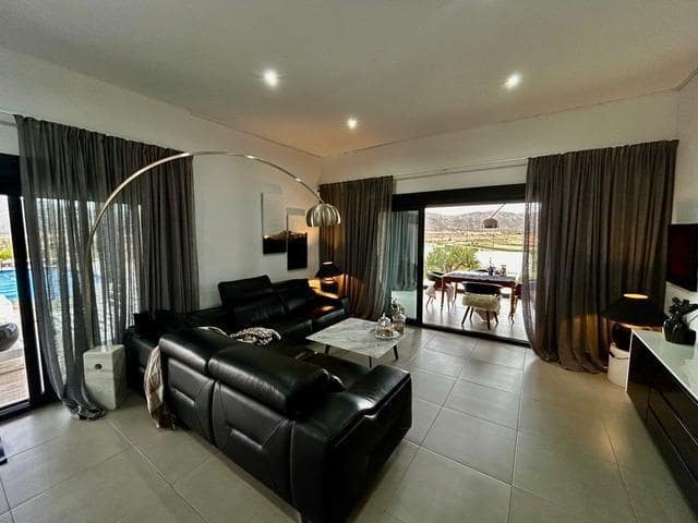 3 bedroom Villa for sale in Hondon de las Nieves - € 385,000 (Ref: 9809042)