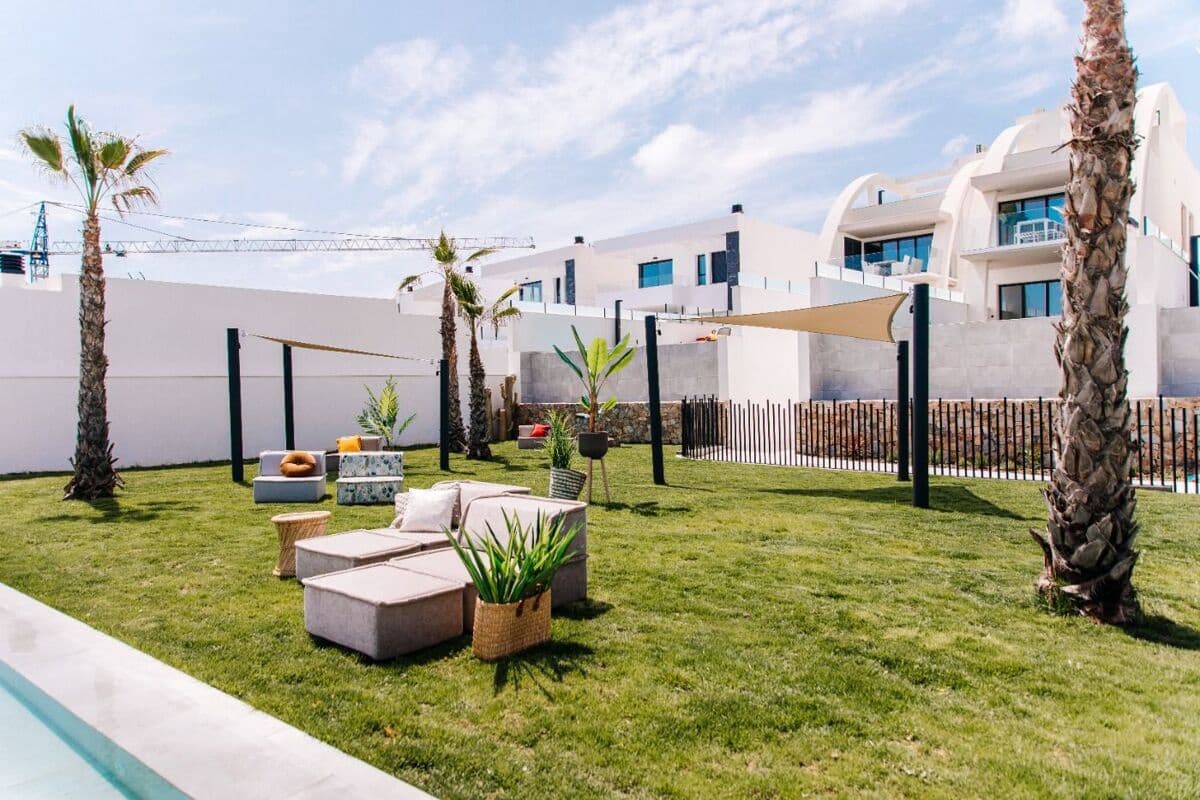 2 Zimmer Bungalow zu verkaufen in Rojales - 475.000 € (Ref: 9813952)