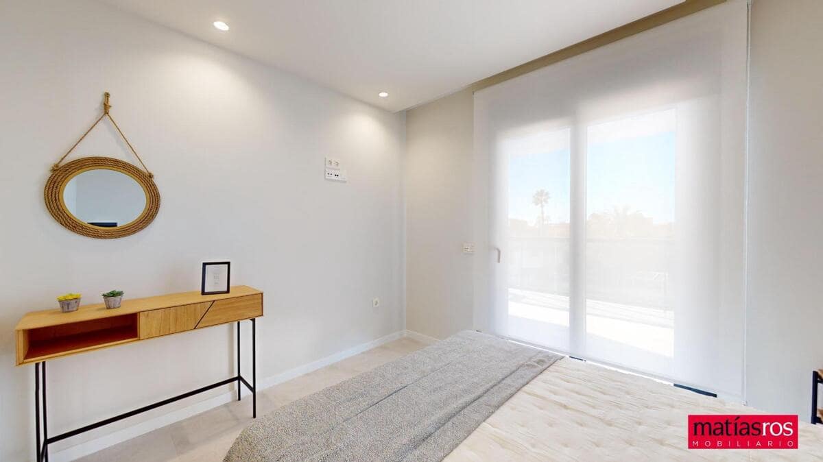 3 quarto Apartamento para venda em Pilar de la Horadada - 429 000 € (Ref: 9813984)