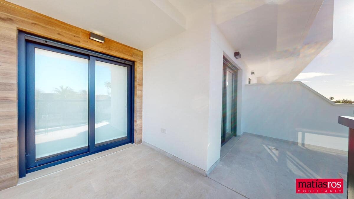 3 quarto Apartamento para venda em Pilar de la Horadada - 429 000 € (Ref: 9813984)