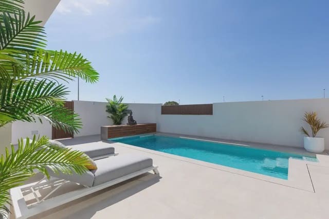 2 makuuhuone Huvila myytävänä paikassa Centro, Los Alcázares mukana uima-altaan - 439 000 € (Ref: 9824428)
