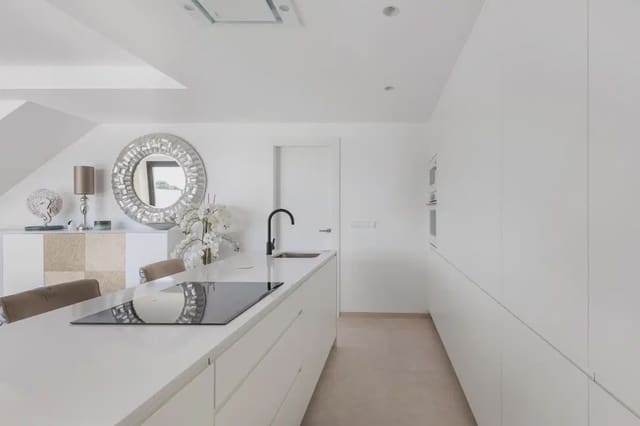 2 makuuhuone Huvila myytävänä paikassa Centro, Los Alcázares mukana uima-altaan - 439 000 € (Ref: 9824428)